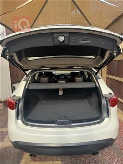 إنفينيتي QX70